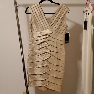 Adrianna papell gold fish tail dress